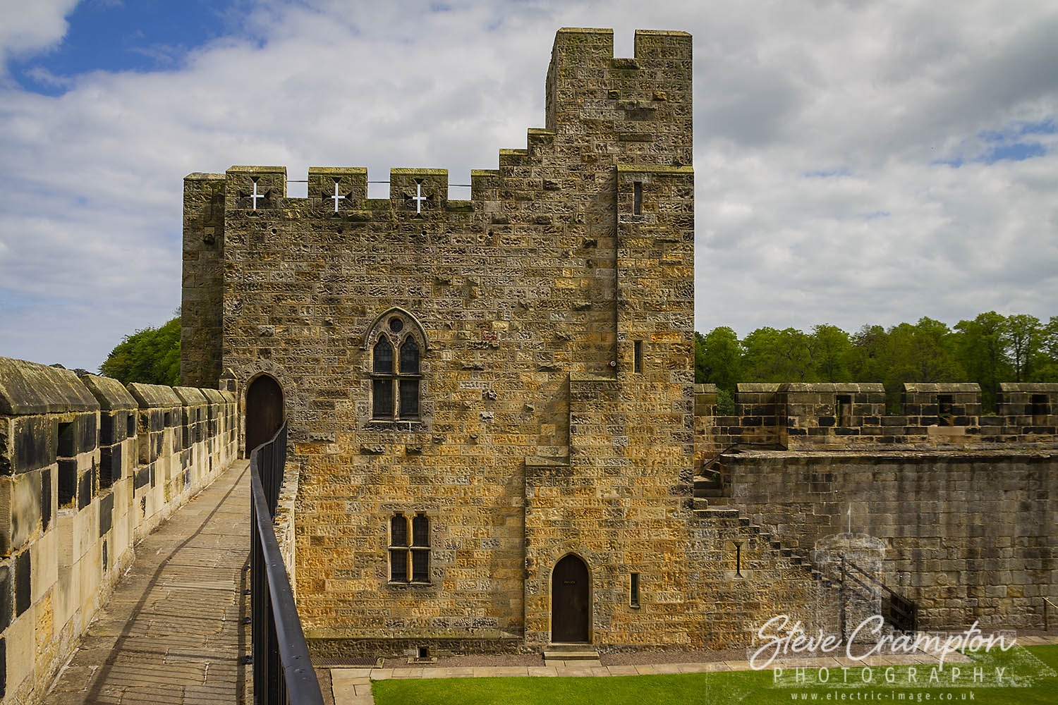 Alnwick Castle