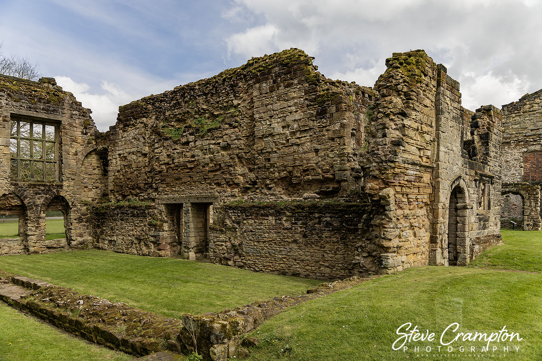 Ashby De La Zouch Castle