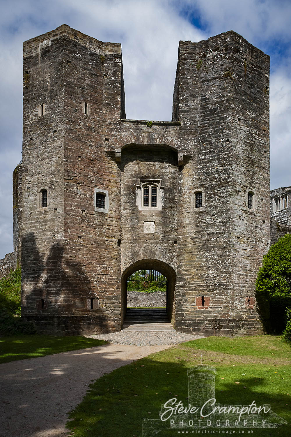 Berry Pomeroy Castle