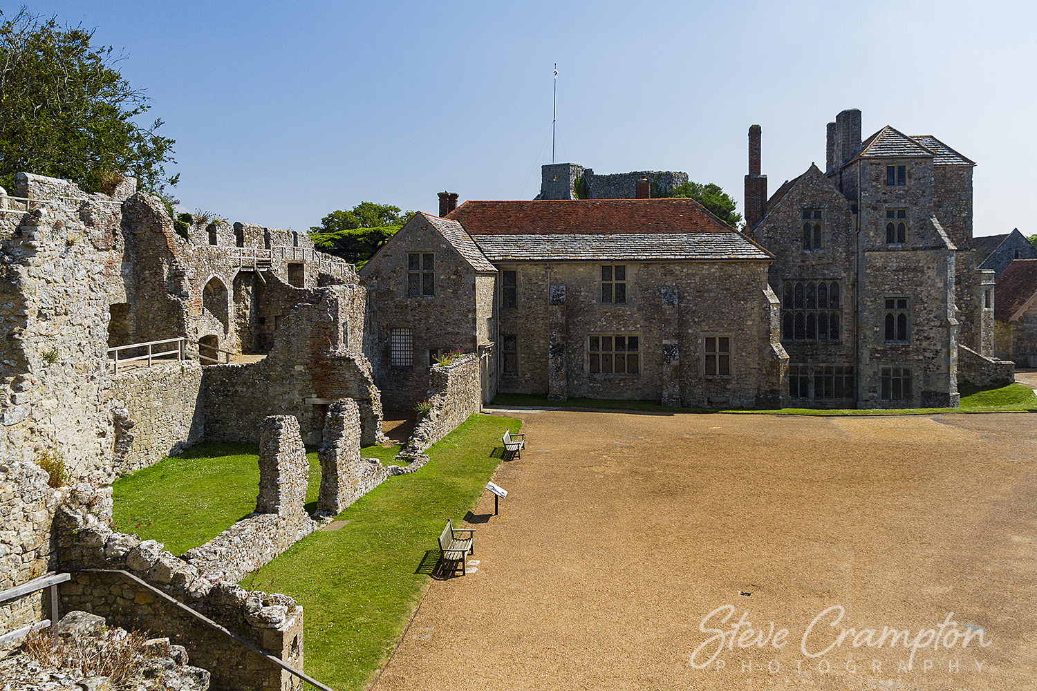 Carisbrooke Castle