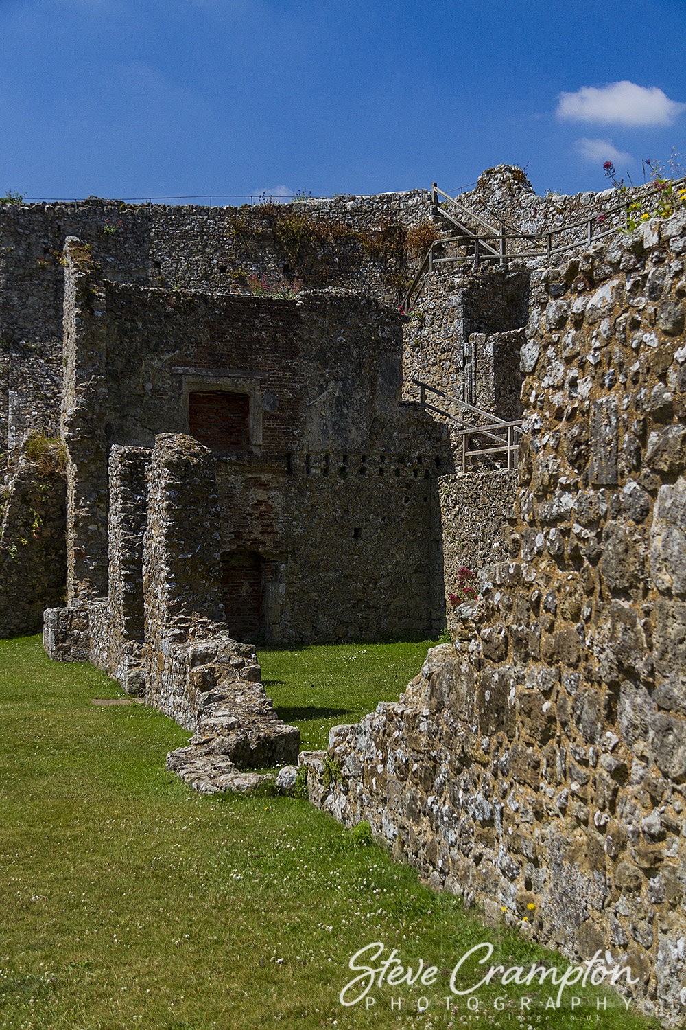 Carisbrooke Castle