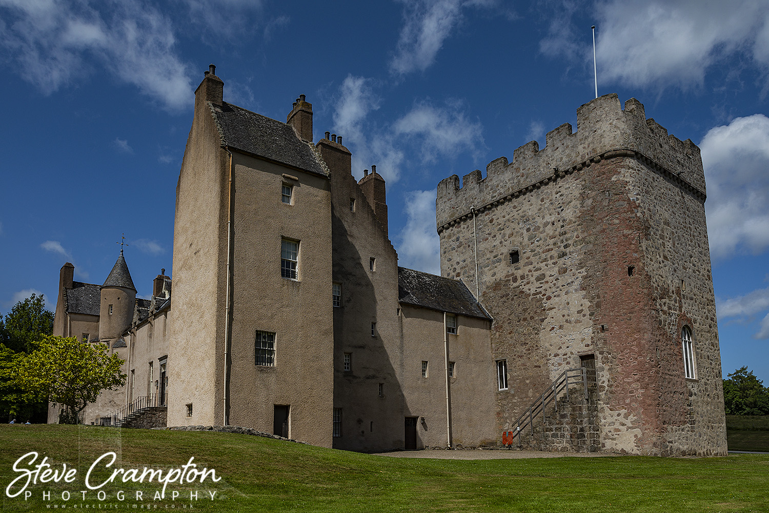 Drum Castle