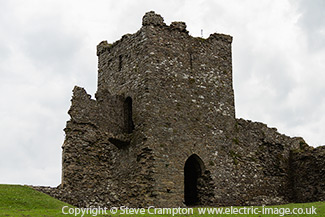 LLansteffan Castle, Wales
