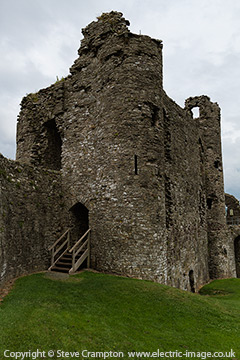 LLansteffan Castle, Wales