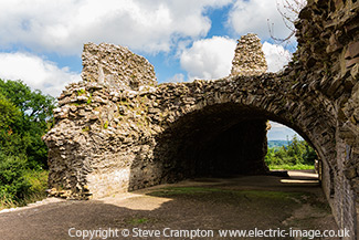 Llawhaden Castle, Wales
