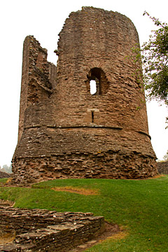 Skenfrith Castle, Wales