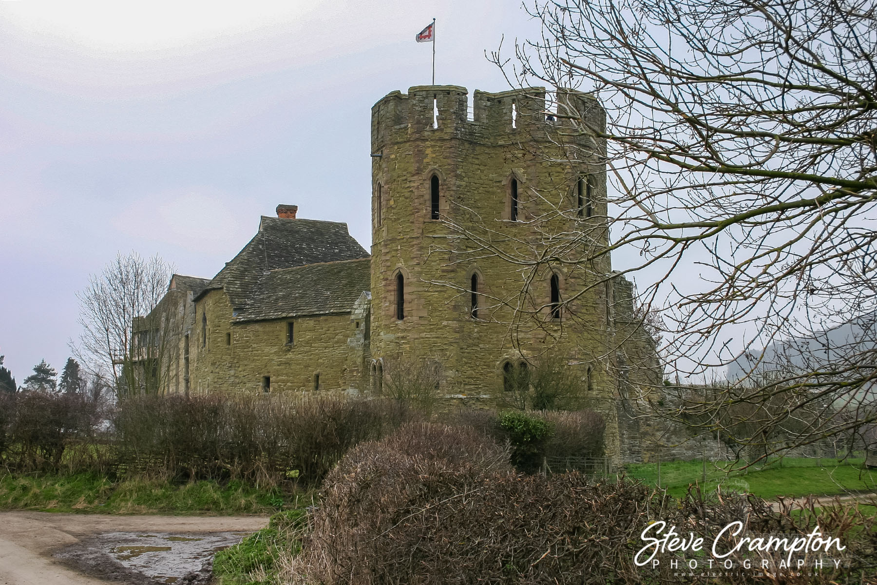 Stokesay Castle